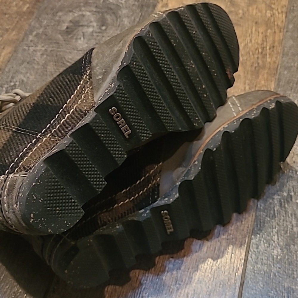 Sorel RARE color PDX boots - Picture 3 of 9